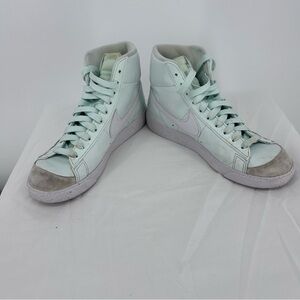 Nike Blazer Mid 77 High Top Next Nature Mint Foam Barely Green  Women's Size 6.5